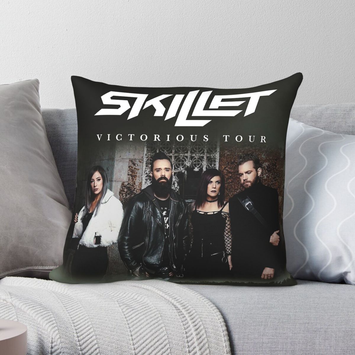 Skillet Band Victorious Tour P - огляд і ціна Victory Home Decor