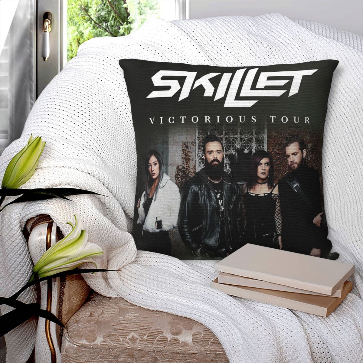 Skillet Band Victorious Tour P - огляд і ціна Victory Home Decor