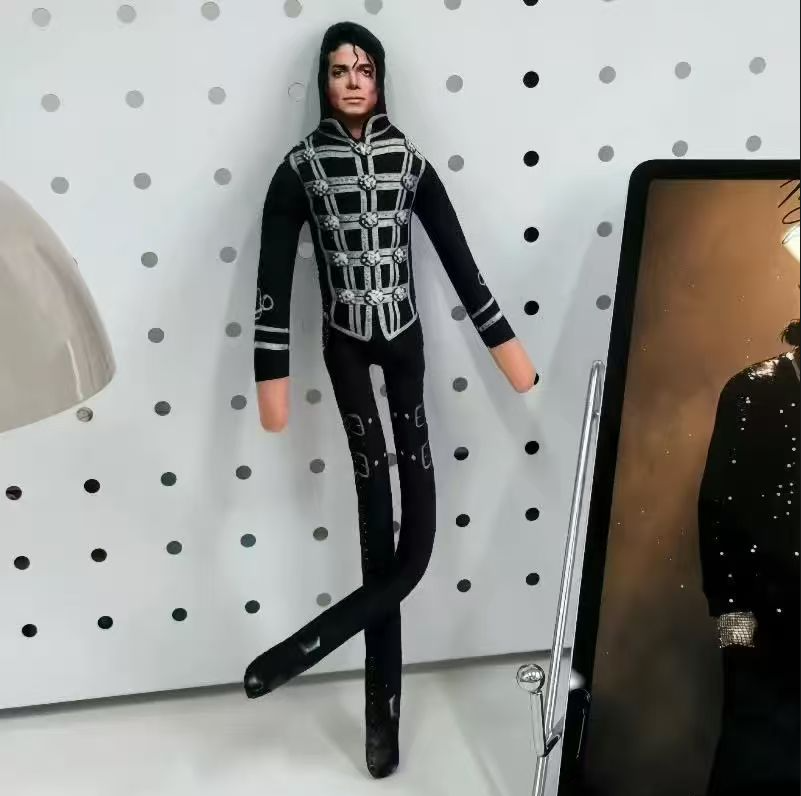 Michael Jackson Movable Joint  - огляд і ціна Home Decor Solution