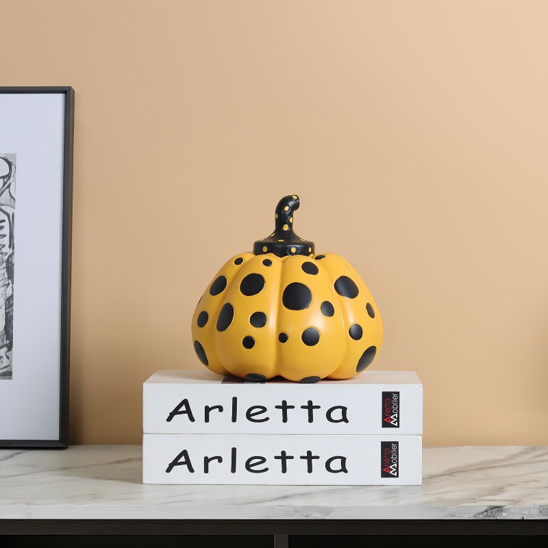 Abstract Polka Dot Pumpkin Dol - огляд і ціна Abstract Sculpture Resin