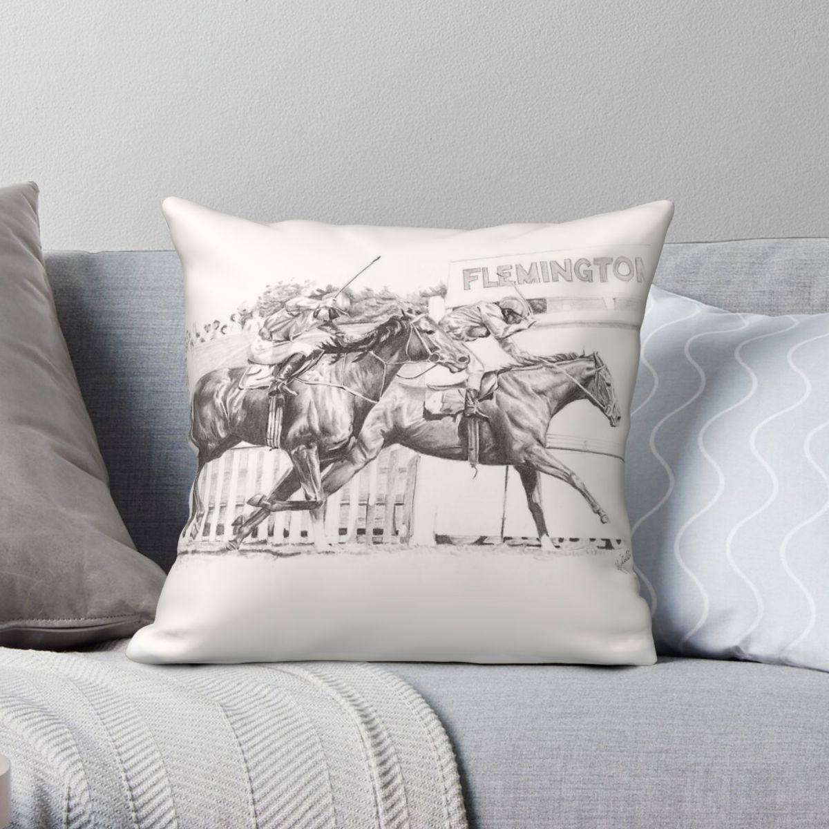Melbourne Cup Dressage Pillowc - огляд і ціна Home Decor Melbourne
